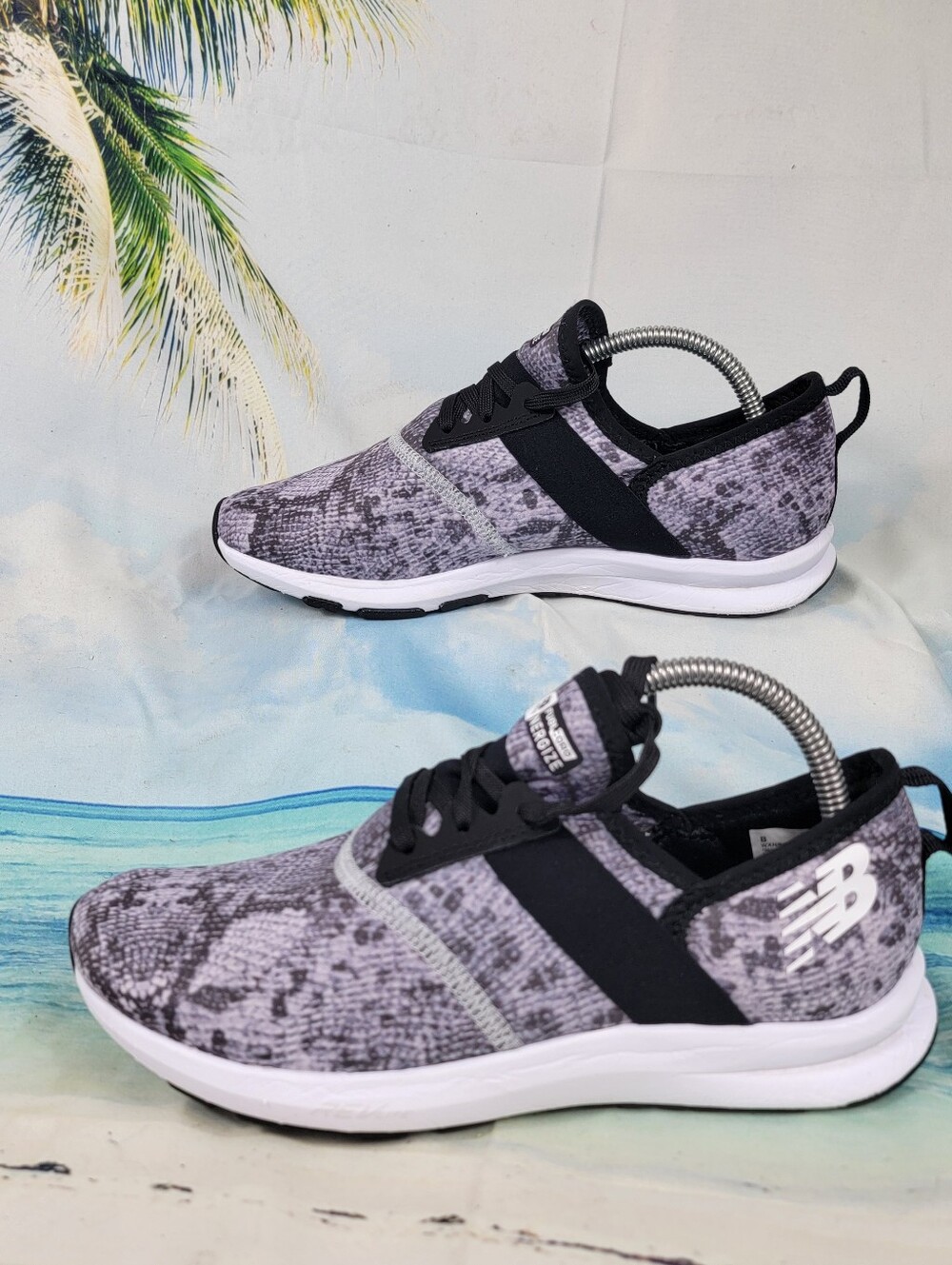 New Balance FuelCore Nergize Womens 7.5 - Picture 5 of 9